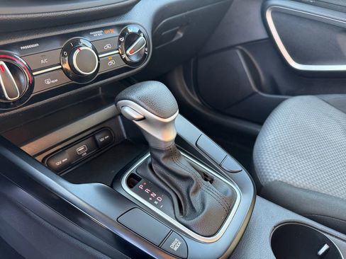 Used 2022 Kia Soul LX w/ Technology Package image 27