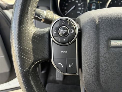 Used 2017 Land Rover Range Rover Sport HSE image 23