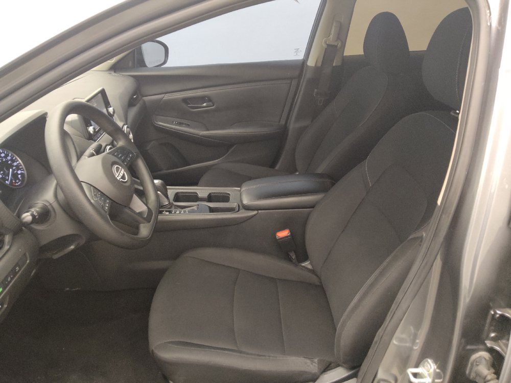Used 2024 Nissan Sentra S FWD image 17