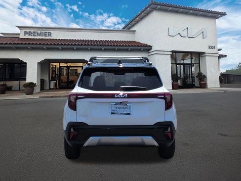 New 2026 Kia Seltos S FWD image 7