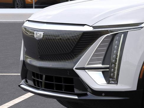 New 2025 Cadillac Lyriq Luxury image 49