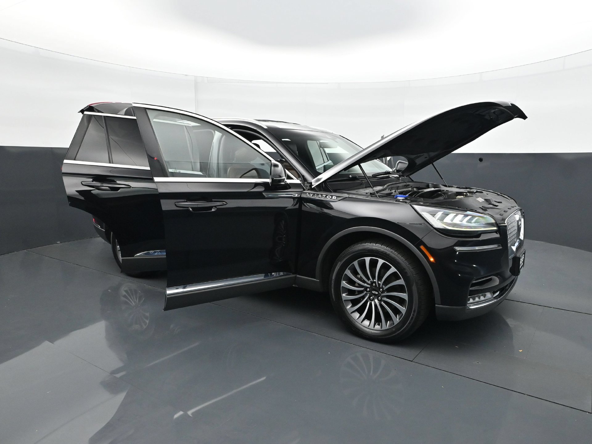 Used 2020 Lincoln Aviator Reserve w/ Class IV Trailer Tow Package AWD/4WD image 38