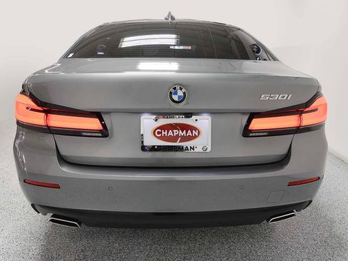Certified 2023 BMW 530i w/ Premium Package image 4