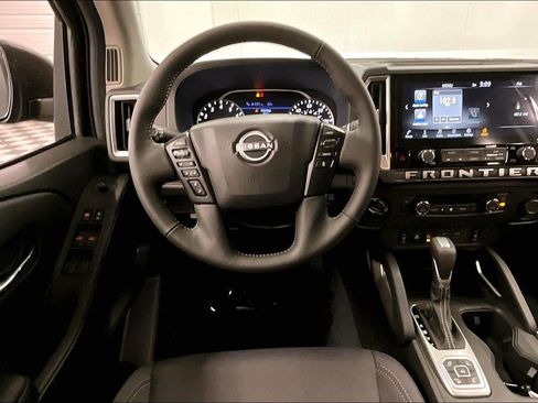 New 2026 Nissan Frontier SV AWD/4WD image 23