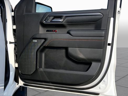 Used 2024 GMC Sierra 1500 AT4 w/ AT4 Premium Package AWD/4WD image 23