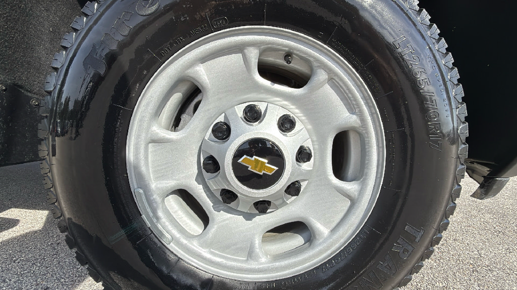 Used 2024 Chevrolet Silverado 2500 W/T w/ WT Convenience Package AWD/4WD image 33