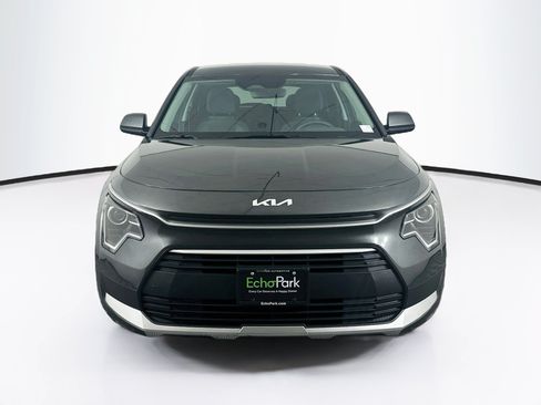 Used 2026 Kia Niro LX FWD image 2