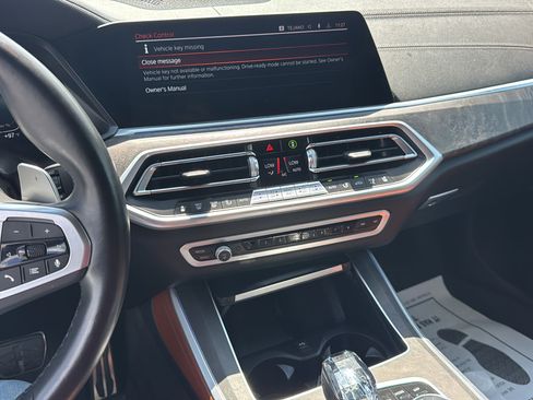 Used 2023 BMW X5 xDrive40i AWD/4WD image 11