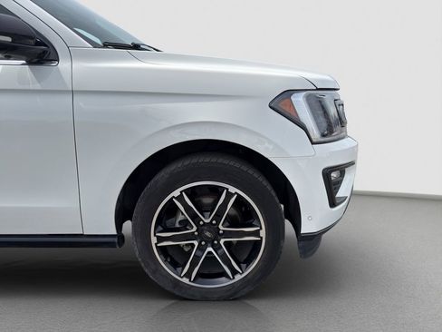 Used 2021 Ford Expedition Max Limited AWD/4WD image 23