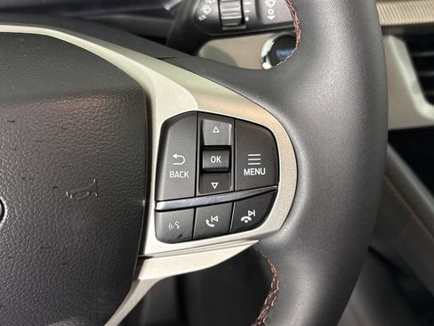 New 2026 Ford Explorer Active RWD image 21