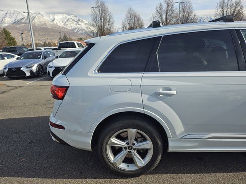 Used 2022 Audi Q7 3.0T Premium image 8
