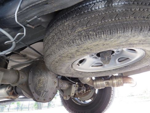 Used 2016 Chevrolet Express 3500 image 53