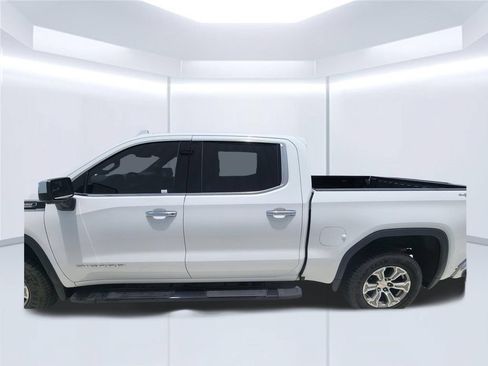 Used 2021 GMC Sierra 1500 SLT AWD/4WD image 8