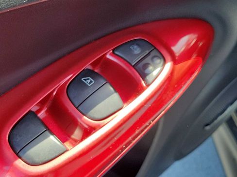 Used 2016 Nissan Juke SL FWD image 14