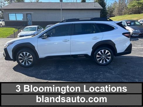 Used 2023 Subaru Outback Limited image 1