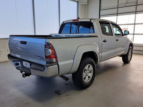 Used 2012 Toyota Tacoma PreRunner w/ SR5 Pkg image 5