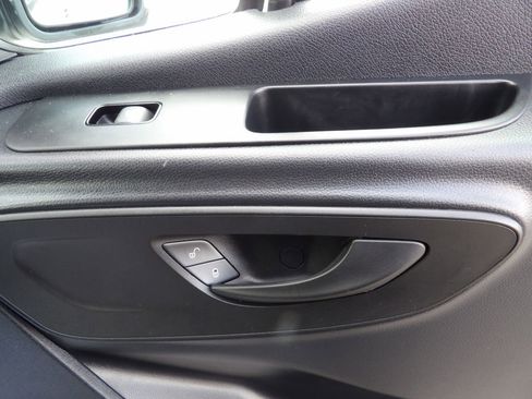 Used 2023 Mercedes-Benz Sprinter 2500 image 31