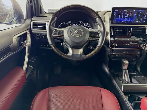 Certified 2022 Lexus GX 460 Premium w/ Premium Plus Package AWD/4WD image 24