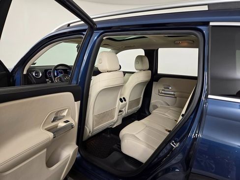Certified 2021 Mercedes-Benz GLB 250 4MATIC image 16