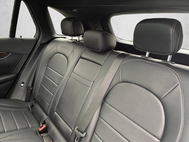 Used 2017 Mercedes-Benz GLC 300 4MATIC image 15