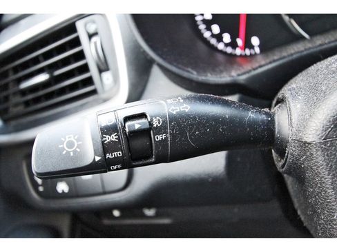 Used 2019 Kia Sorento SX FWD image 18