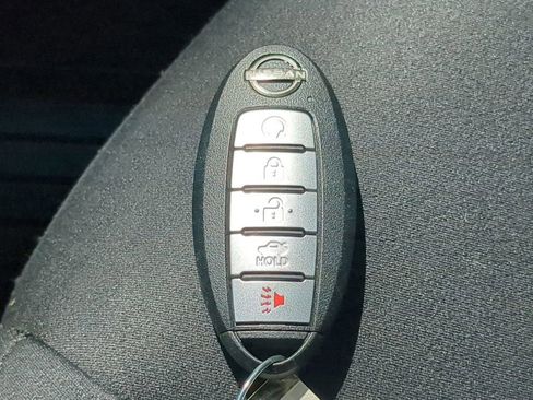 Used 2024 Nissan Altima 2.5 SV image 27