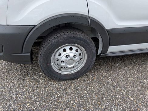 New 2025 Ford Transit 250 148 Medium Roof Extended AWD w/ Load Area Protection Package image 31