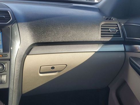 Used 2018 Ford Explorer XLT w/ Equipment Group 202A image 26