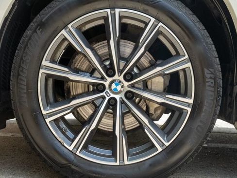 Used 2020 BMW X5 xDrive40i w/ M Sport Package AWD/4WD image 54