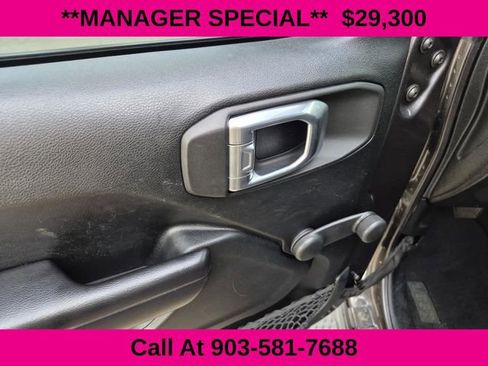 Used 2021 Jeep Gladiator Sport AWD/4WD image 22