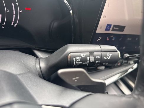 Used 2023 Lexus NX 350 AWD image 39