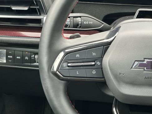 Used 2024 Chevrolet Traverse RS AWD/4WD image 20