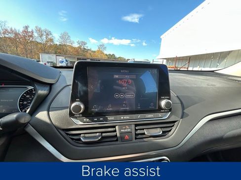 Used 2022 Nissan Altima 2.5 SV image 33