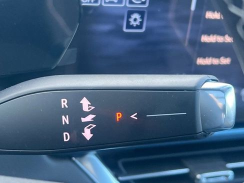 New 2026 Chevrolet Equinox EV LT image 19