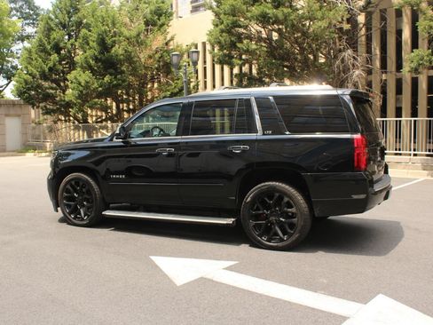 Used 2016 Chevrolet Tahoe LTZ AWD/4WD image 9