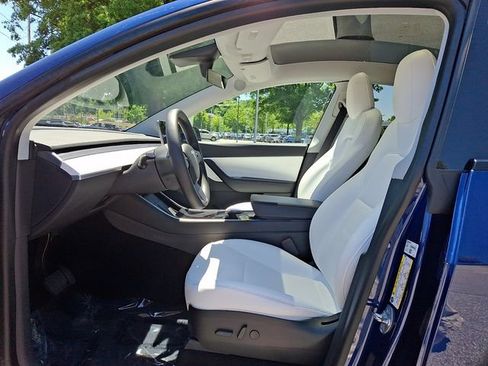 Used 2020 Tesla Model Y Long Range AWD/4WD image 15