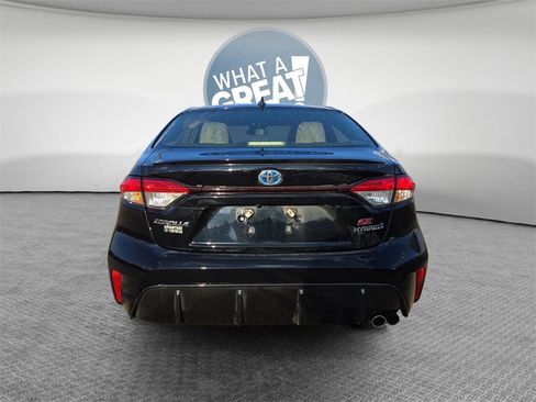 Used 2023 Toyota Corolla SE image 5