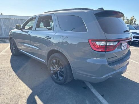 Used 2023 Dodge Durango R/T RWD image 4