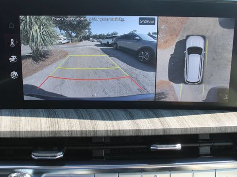 Used 2024 Kia Telluride SX FWD image 60