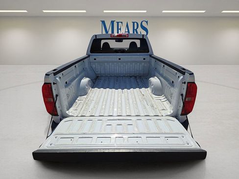 Used 2022 Chevrolet Colorado LT w/ Fleet Safety Package image 13