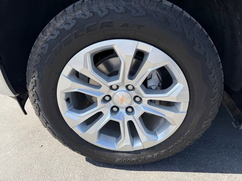 Used 2024 Chevrolet Silverado 1500 LTZ w/ Technology Package image 33