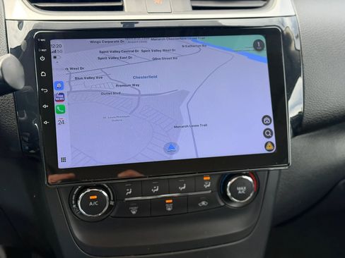 Used 2017 Nissan Sentra S image 26