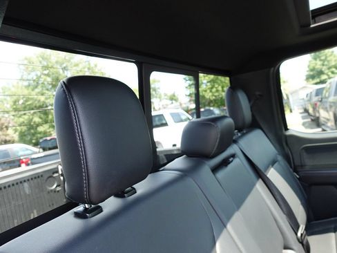 Used 2024 Ford F150 Lariat AWD/4WD image 34