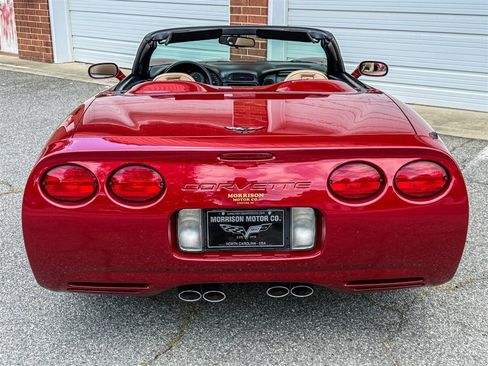 Used 1999 Chevrolet Corvette Convertible w/ Memory Pkg RWD image 24