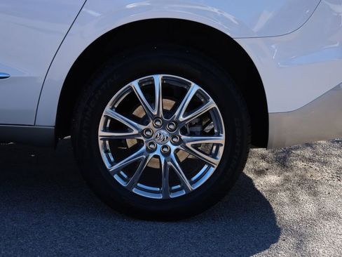 Used 2023 Buick Enclave Essence w/ Experience Buick Package image 18