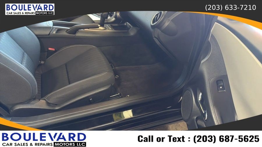 Used 2011 Chevrolet Camaro LS RWD image 26
