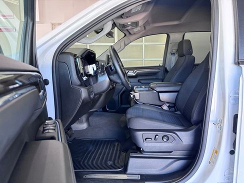 Certified 2023 Chevrolet Silverado 1500 LT AWD/4WD image 11