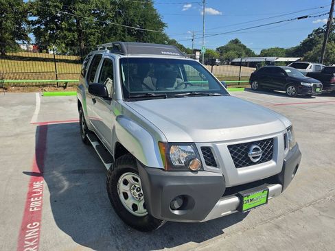 Used 2015 Nissan Xterra X RWD image 51