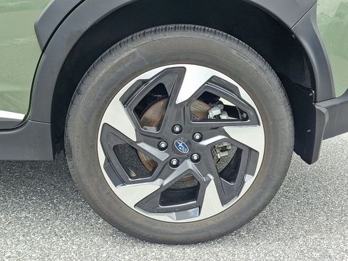 Certified 2024 Subaru Crosstrek 2.5i Limited w/ Crosstrek Mirror Package AWD/4WD image 8