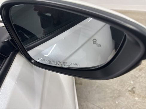 Certified 2023 Honda Accord EX-L image 10